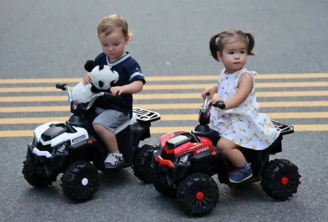 Chargeable Battery-operated Kids Free View Ride-on