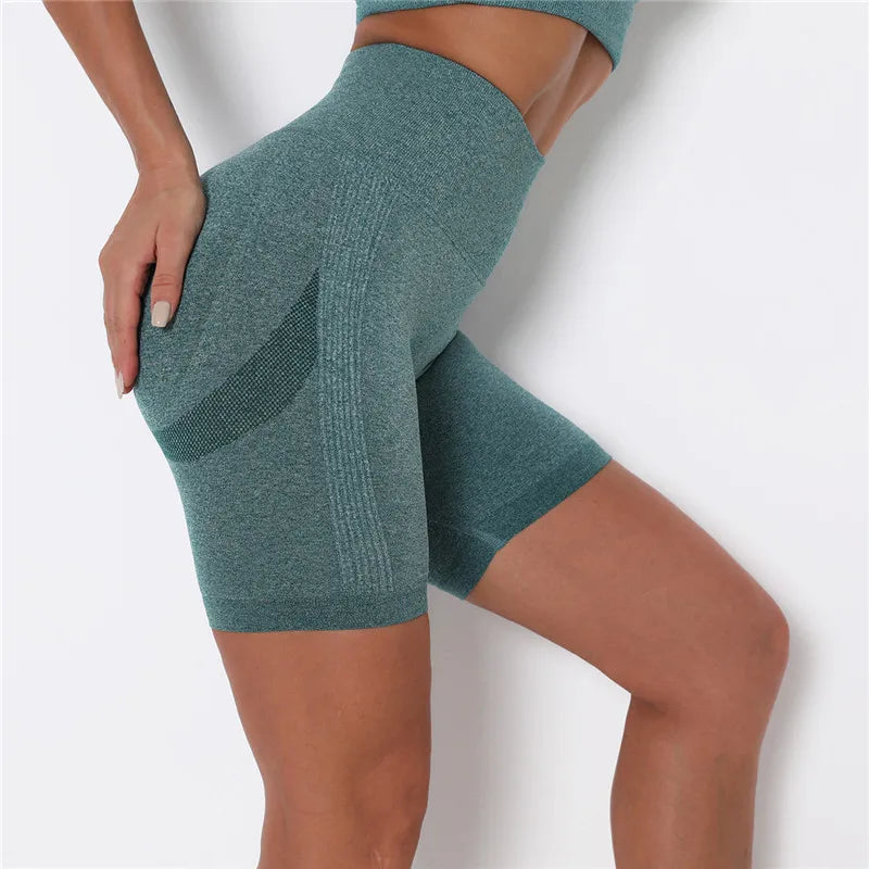 Women Shorts Yoga Gym Shorts Seamless Gym Shorts Push Up Fitness Sports Shorts High Waist Workout Cycling Shorts Sports Clothes