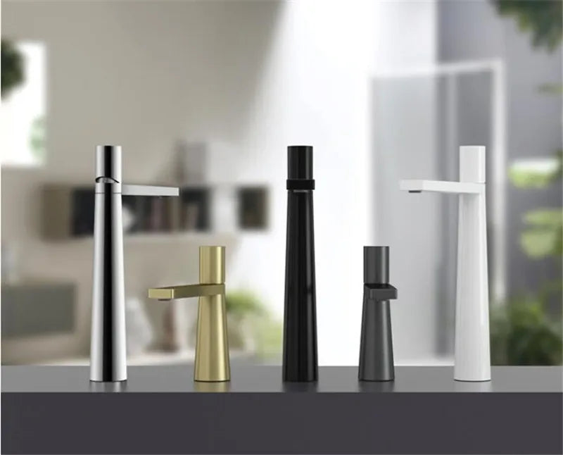 Tuqiu Basin Faucet Brass Bathroom Faucet Mixer Tap Black Wash basin Faucet Single Handle Hot and Cold Chrome Lavotory Faucet