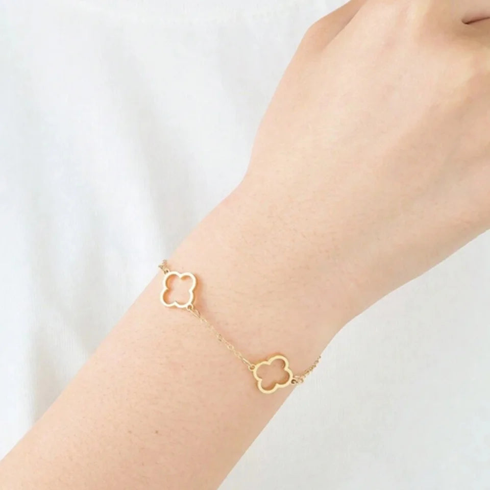 Yupsk Fashion Elegant Hollowed Out Four-leaf Clover Bracelet Stainless Steel Adjustable Chain Bracelets Ladies Daily Jewelry