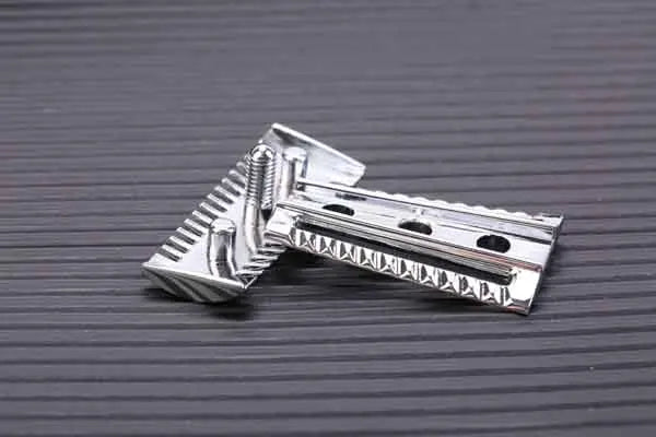 YAQI Top Aggressive Chrome Color Double-edged Mens Slant Safety Razor Head Replacement Accessory