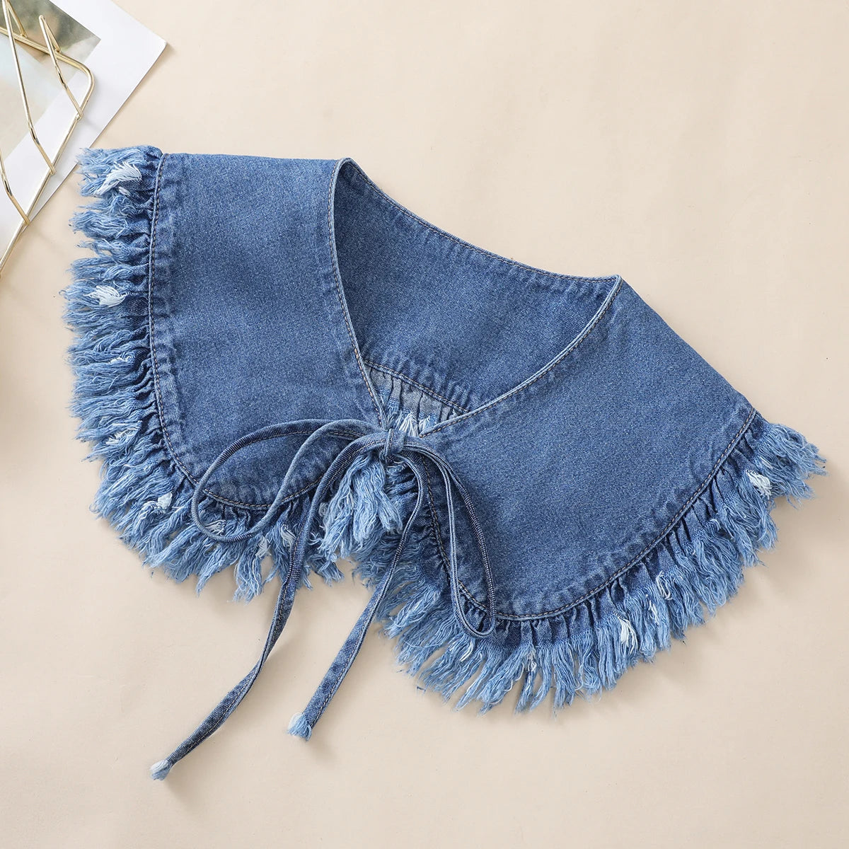 Women's Washed Denim Shawl Collar with Pleated Lace and Fashionable Fake Collar