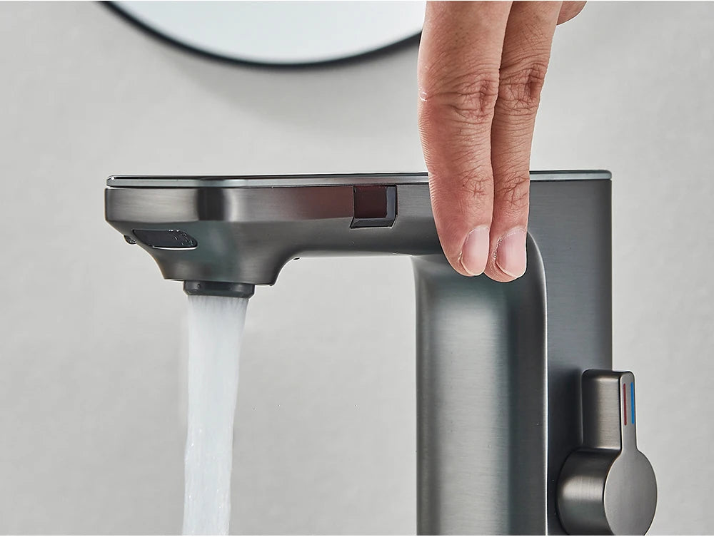 White Smart Sensor Basin Faucet Screen Digital Display Hot Cold Water Mixer Tap Touchless Vanity Sink Faucet For Bathroom