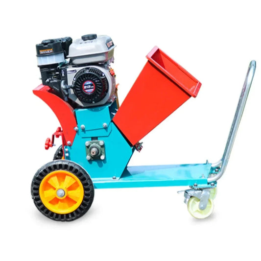 Agricultural crushing and shredding machine portable garden wood chipper