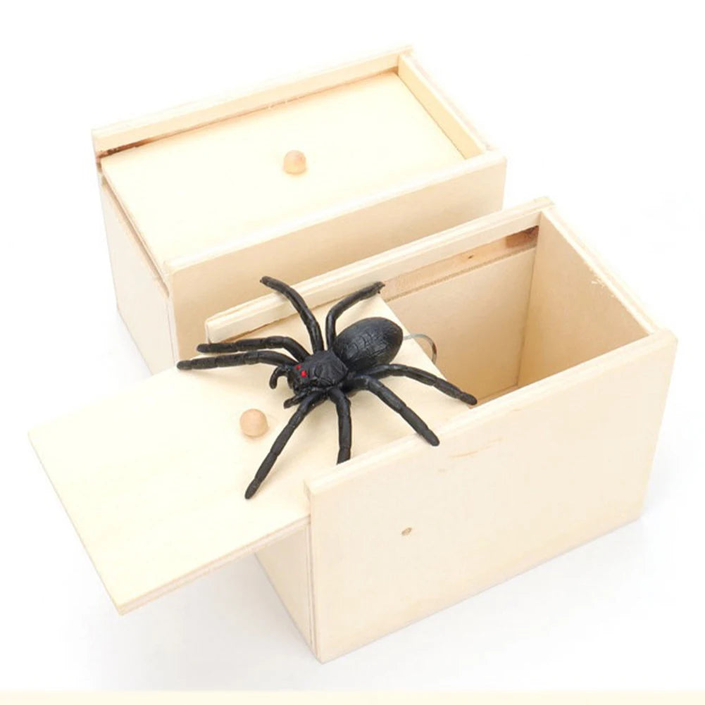 Trick Spider Funny Scare Box Wooden Hidden Box Quality Prank Wooden Scare Box Fun Game Prank Trick Friend Office Toys