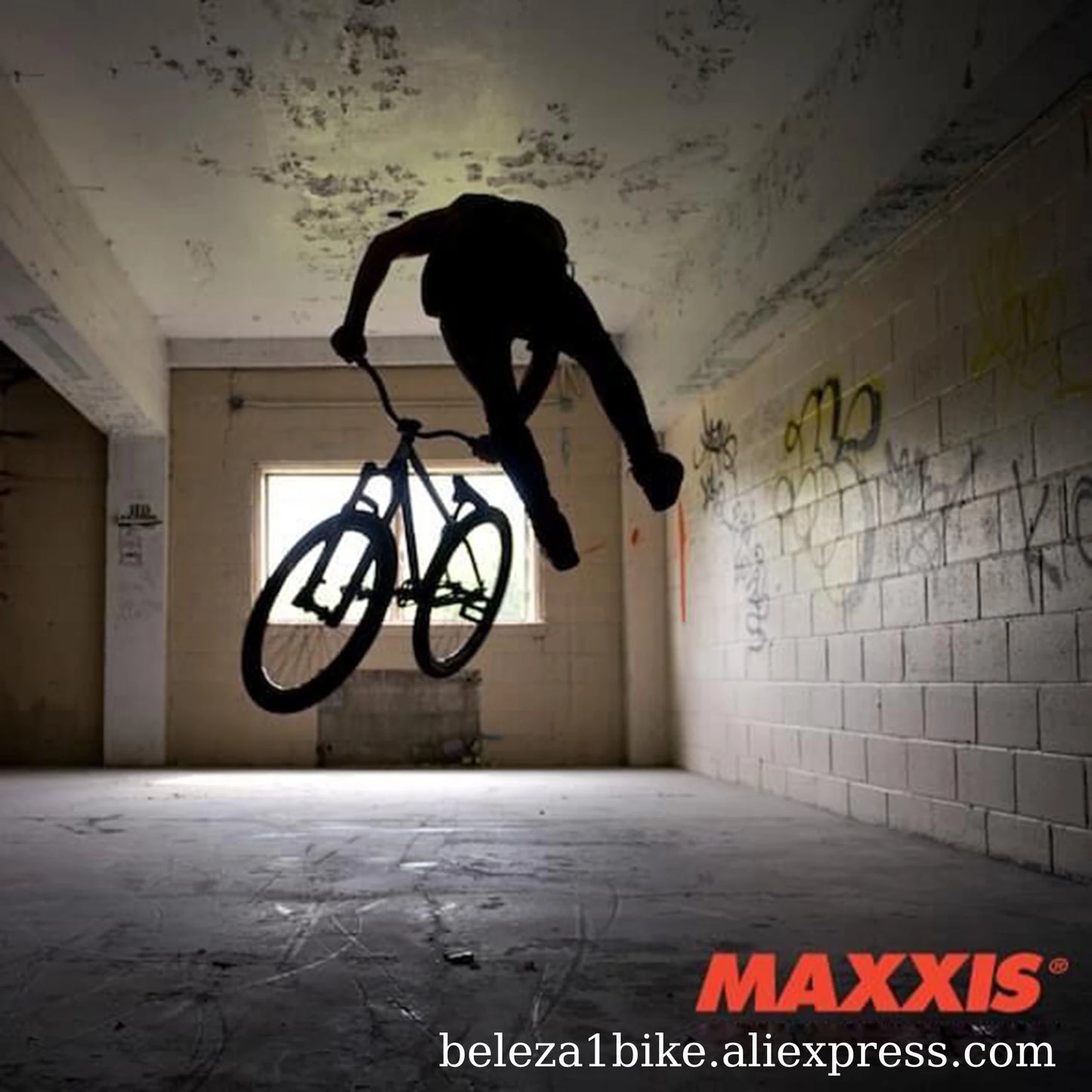 MAXXIS Hookworm 26 x 2.5 Bicycle Tire BMX Wire Bead Clincher Tire for Street Park vert Flatland 20 inch 24 26 27.5 or 29 Sizes