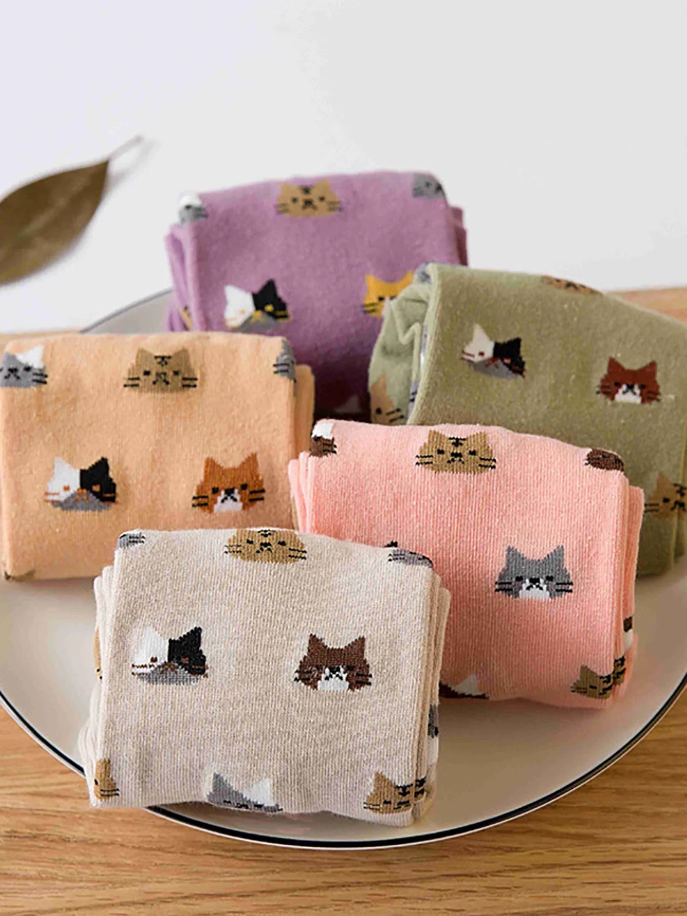 5 Pairs Cat Print Socks, Cute & Comfy All-match Mid Tube Socks, Women's Stockings & Hosiery