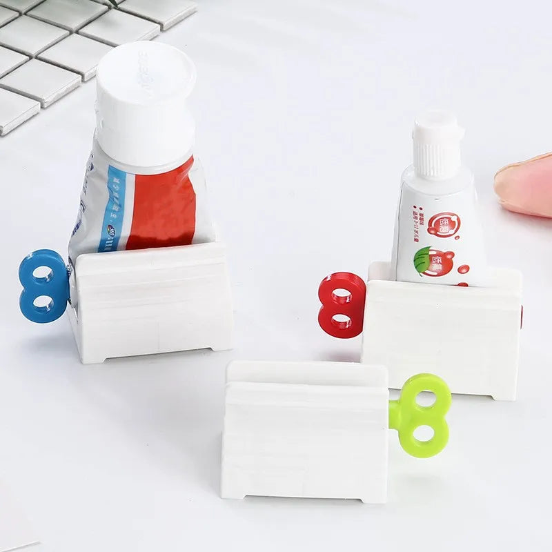 Toothpaste Squeezer Device Multifunctional Dispenser Facial Cleanser Clips Manual Lazy Tube Tools Press Bathroom Accessories