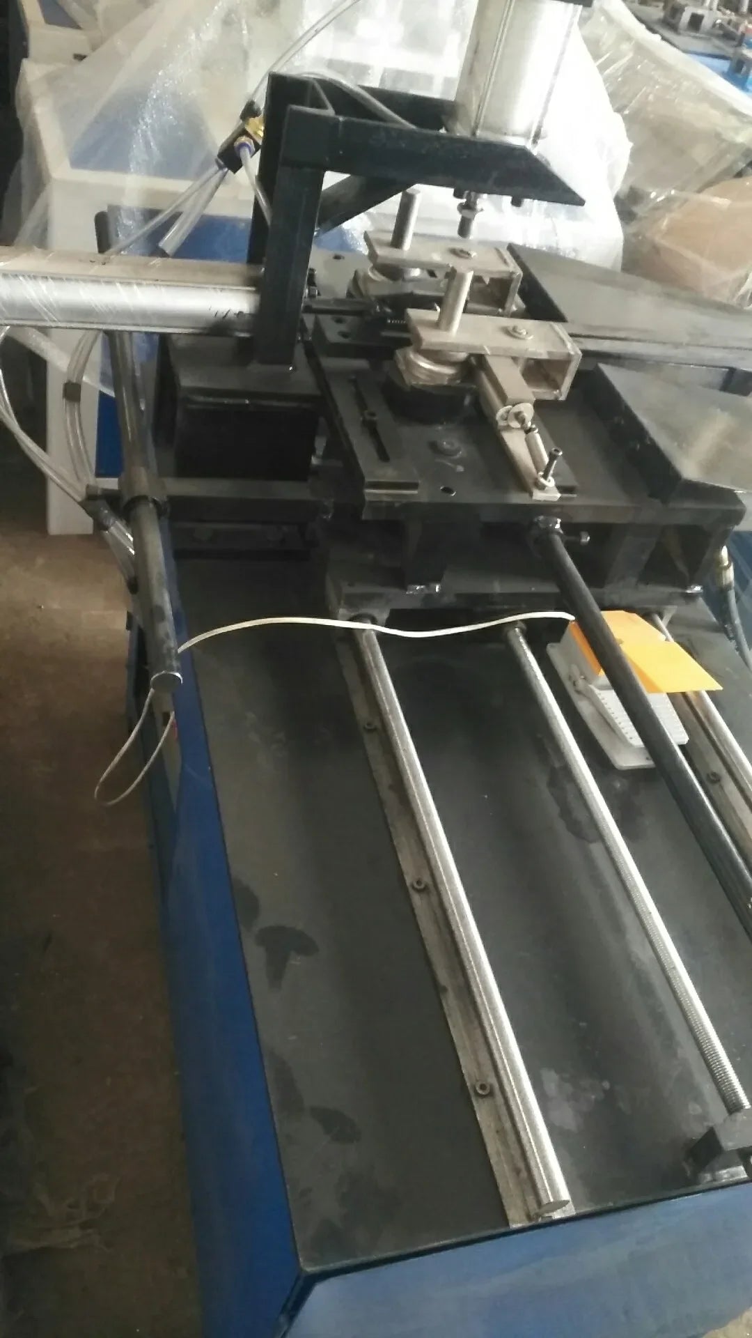 High Quality Double Head Hydraulic Pipe Bender Tube Bending Machine for Sale