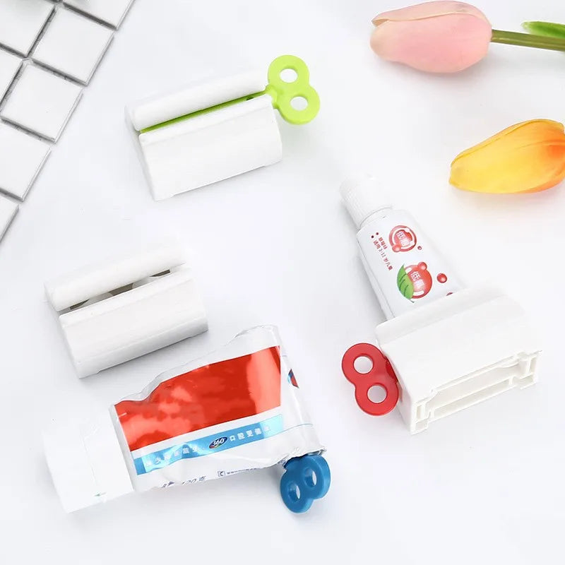Toothpaste Squeezer Device Multifunctional Dispenser Facial Cleanser Clips Manual Lazy Tube Tools Press Bathroom Accessories