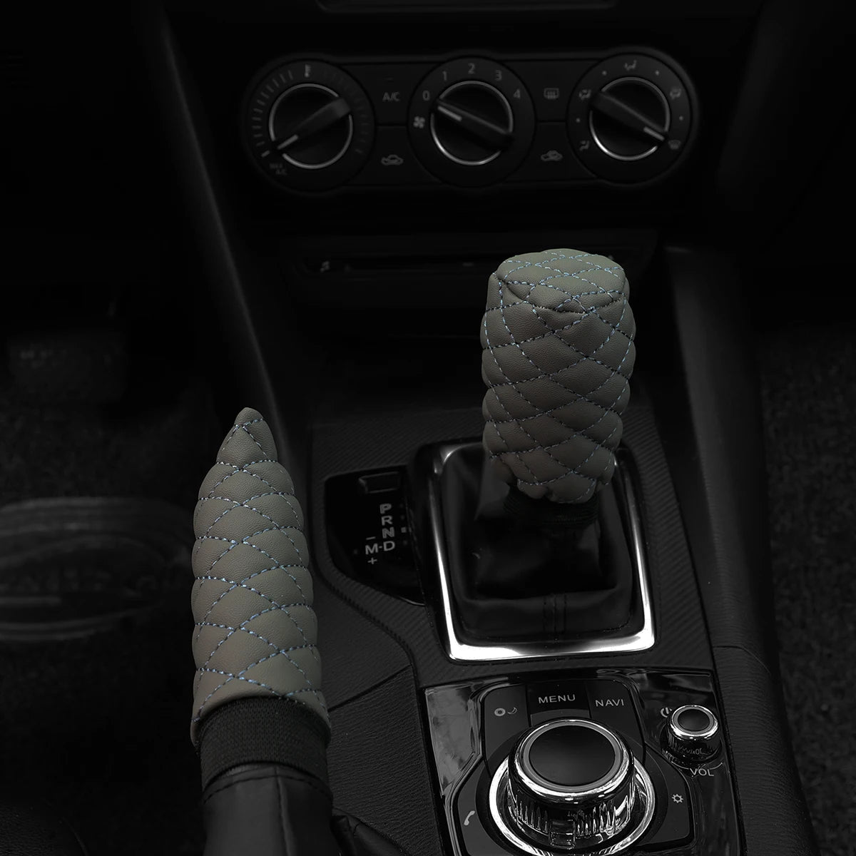2 sets PU leather stereo embroidery car handbrake cover handle set manual gear general automotive supplies