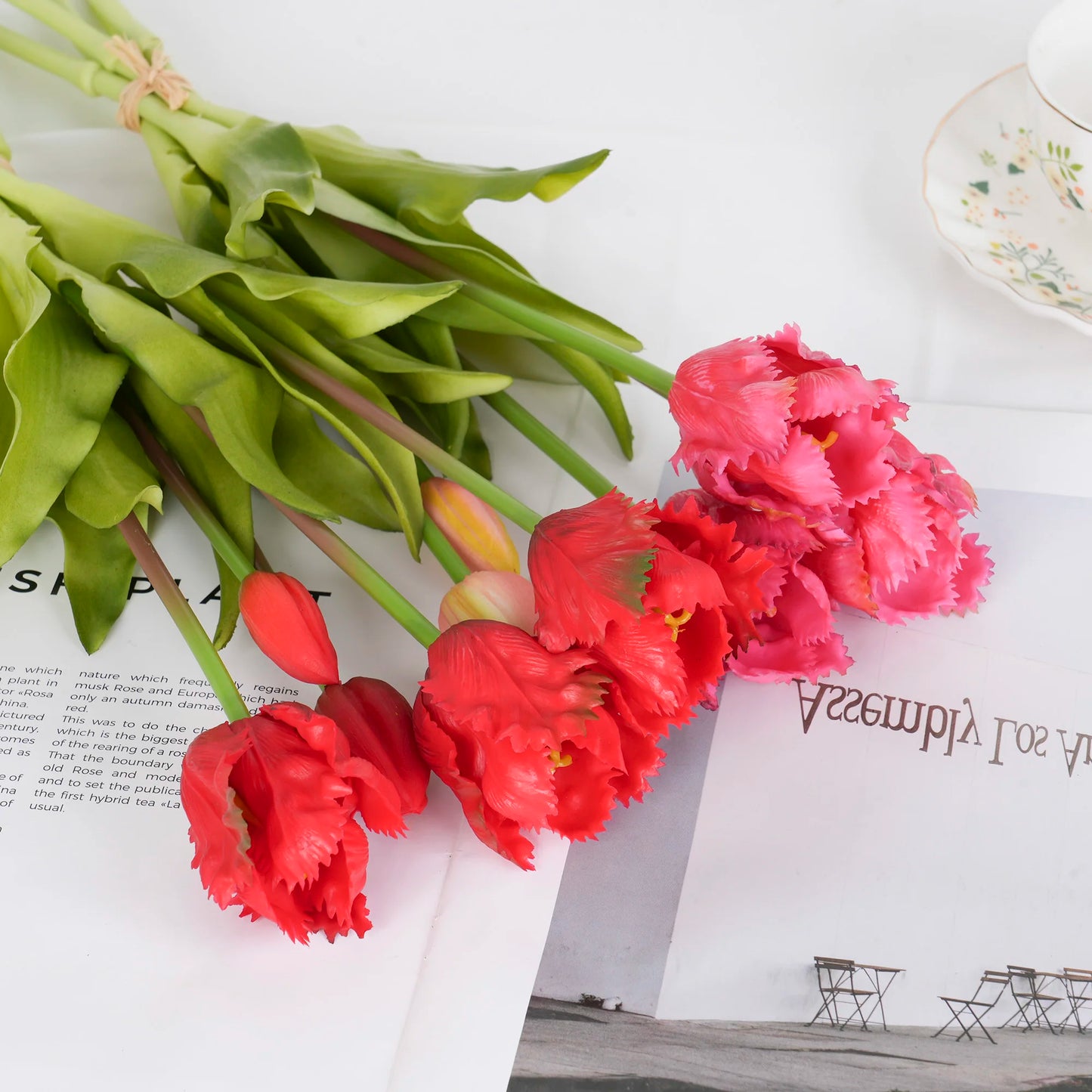 New Parrot Wave Tulip Silicone Artificial Flowers Soft and Comfortable Bouquet Home Room Living Room Desktop Floral Decoration