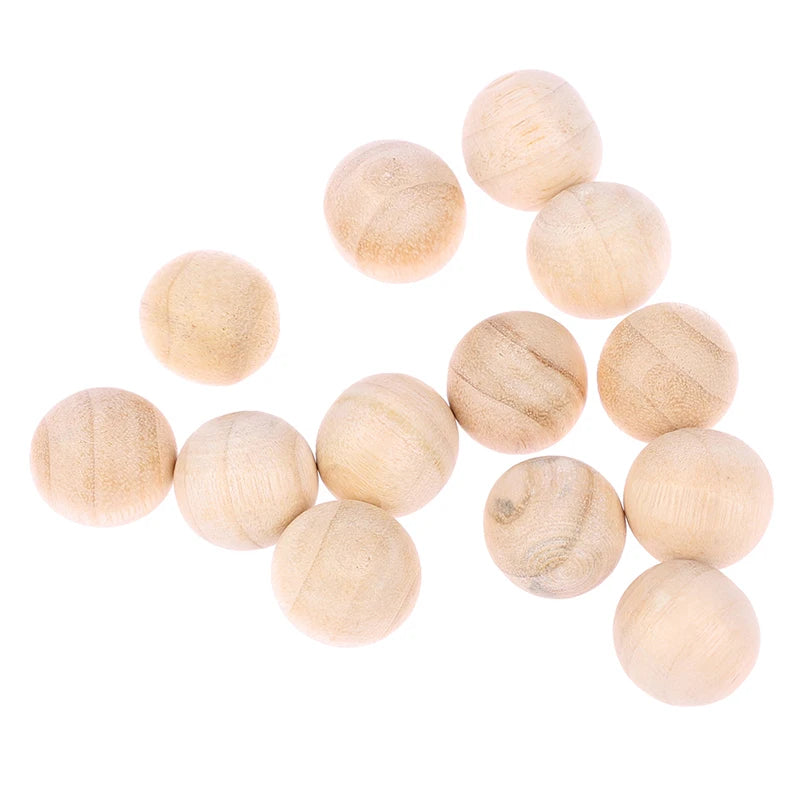 100Pcs Natural Health Camphor Wood Balls Pest Control Organic Cedar Wood Ball for Clothes Storage Closets Drawers