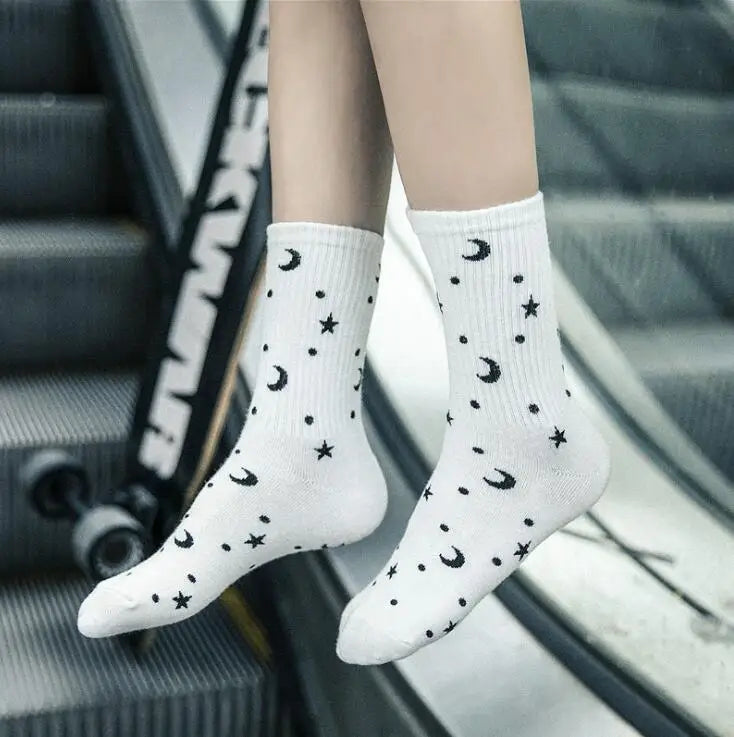 1 Pair Women's Cartoon Casual Cotton Harajuku Skateboard Socks