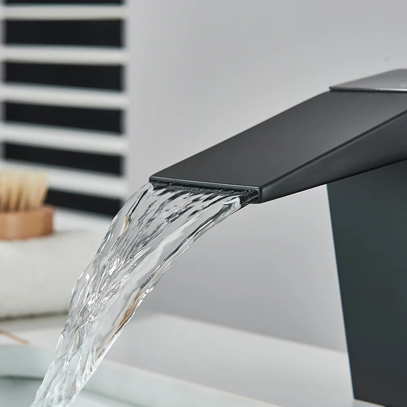 Smart Digital Display Basin Sink Faucet Hot Cold Water Temperature LED Washbasin Waterfall Taps Bathroom Deck Mixers