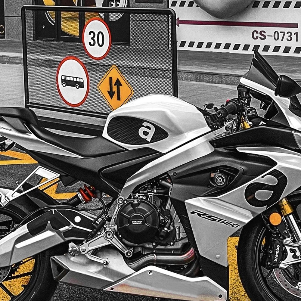 For Aprilia RS 660 RS660 TUONO 660 2021-2024 Motorcycle Side Fuel Tank pad Tank Pads Protector Stickers Decal Traction Pad