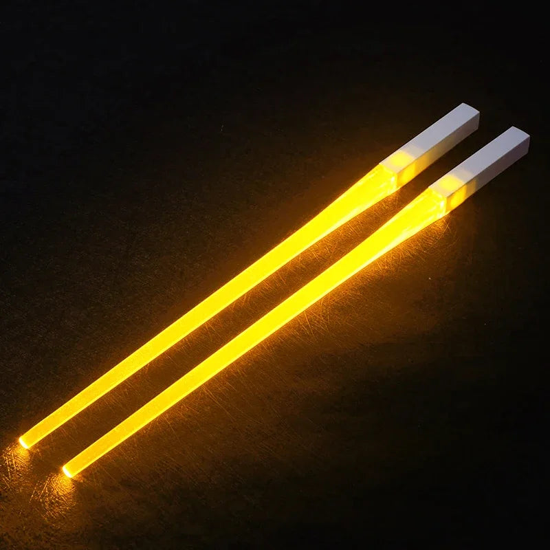 Novel 1 Pair LED Luminous Chopsticks Light Up Durable Lightweight Kitchen Dinning Room Party Food Safe Tableware Multi-color Hot