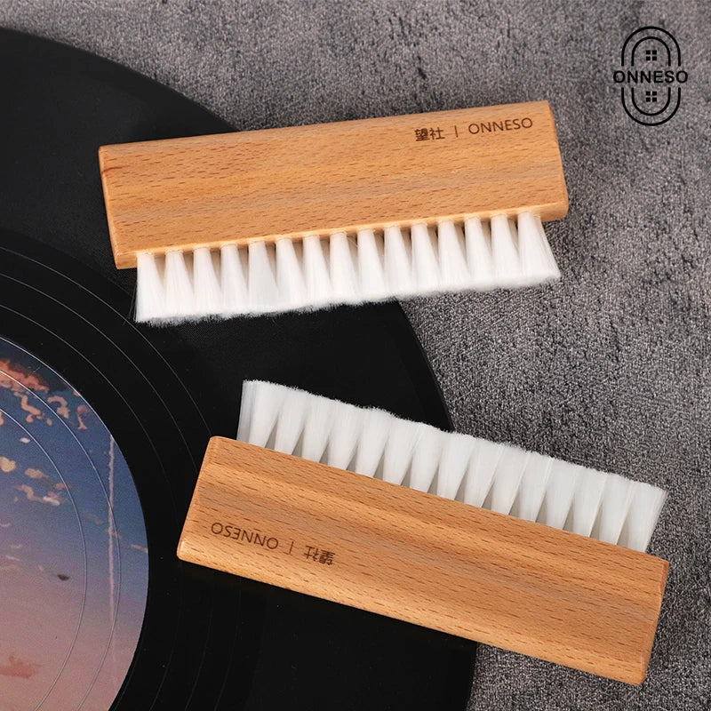 Vinyl Record Dust cleaning brush Natural Beech handle Soft bristle Anti-static Cleaner Dust Remover Accessory Record cleaning to