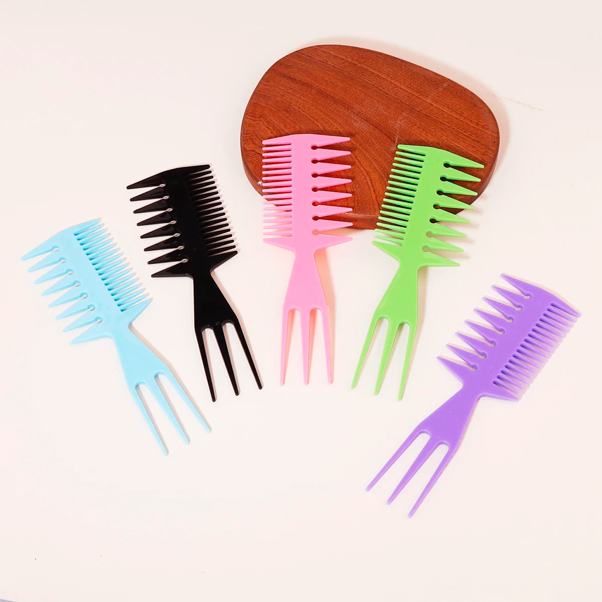 1 multi-functional fishbone shaped hair brush with wide teeth design African oil head salon tool comb Special for real hair wigs