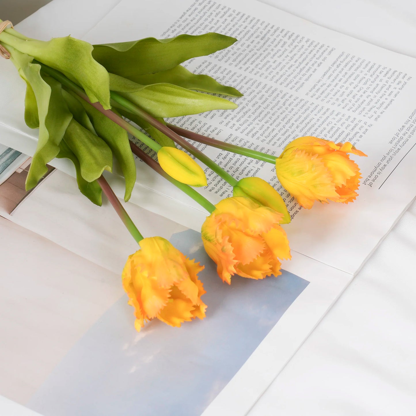 New Parrot Wave Tulip Silicone Artificial Flowers Soft and Comfortable Bouquet Home Room Living Room Desktop Floral Decoration