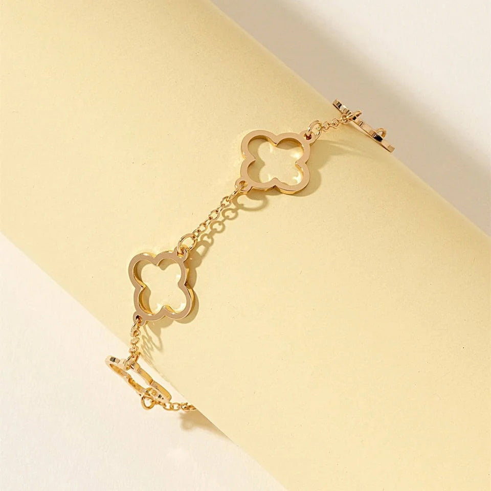 Yupsk Fashion Elegant Hollowed Out Four-leaf Clover Bracelet Stainless Steel Adjustable Chain Bracelets Ladies Daily Jewelry