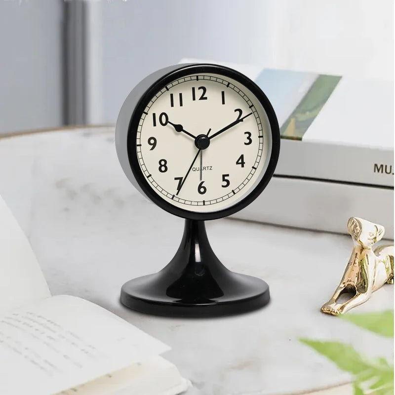 1 piece retro metal quartz alarm clock, silent bedside night light desk clock, home decoration, holiday gift (excluding battery)