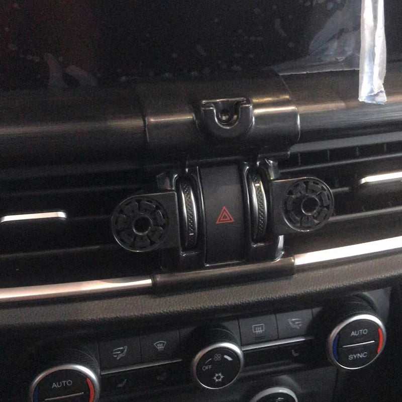 Car Phone Holder For Alfa Romeo Giulia Stelvio Air Vent GPS Stand Cellphone Special Mount Support Navigation Bracket