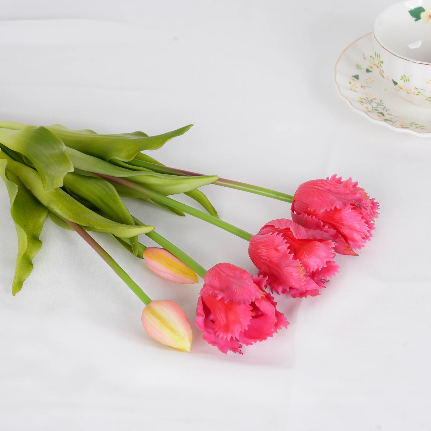 New Parrot Wave Tulip Silicone Artificial Flowers Soft and Comfortable Bouquet Home Room Living Room Desktop Floral Decoration