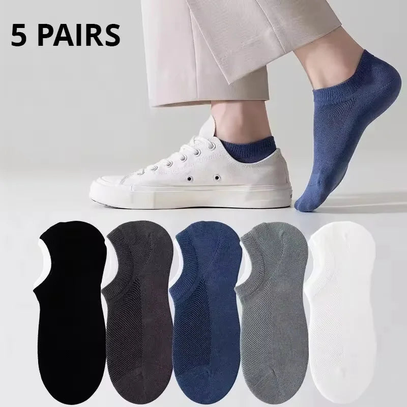 6 Pairs High Tube Mid Length Stockings Set For Men in Solid Black And White With Parallel Bars Popular and Sweat Absorption