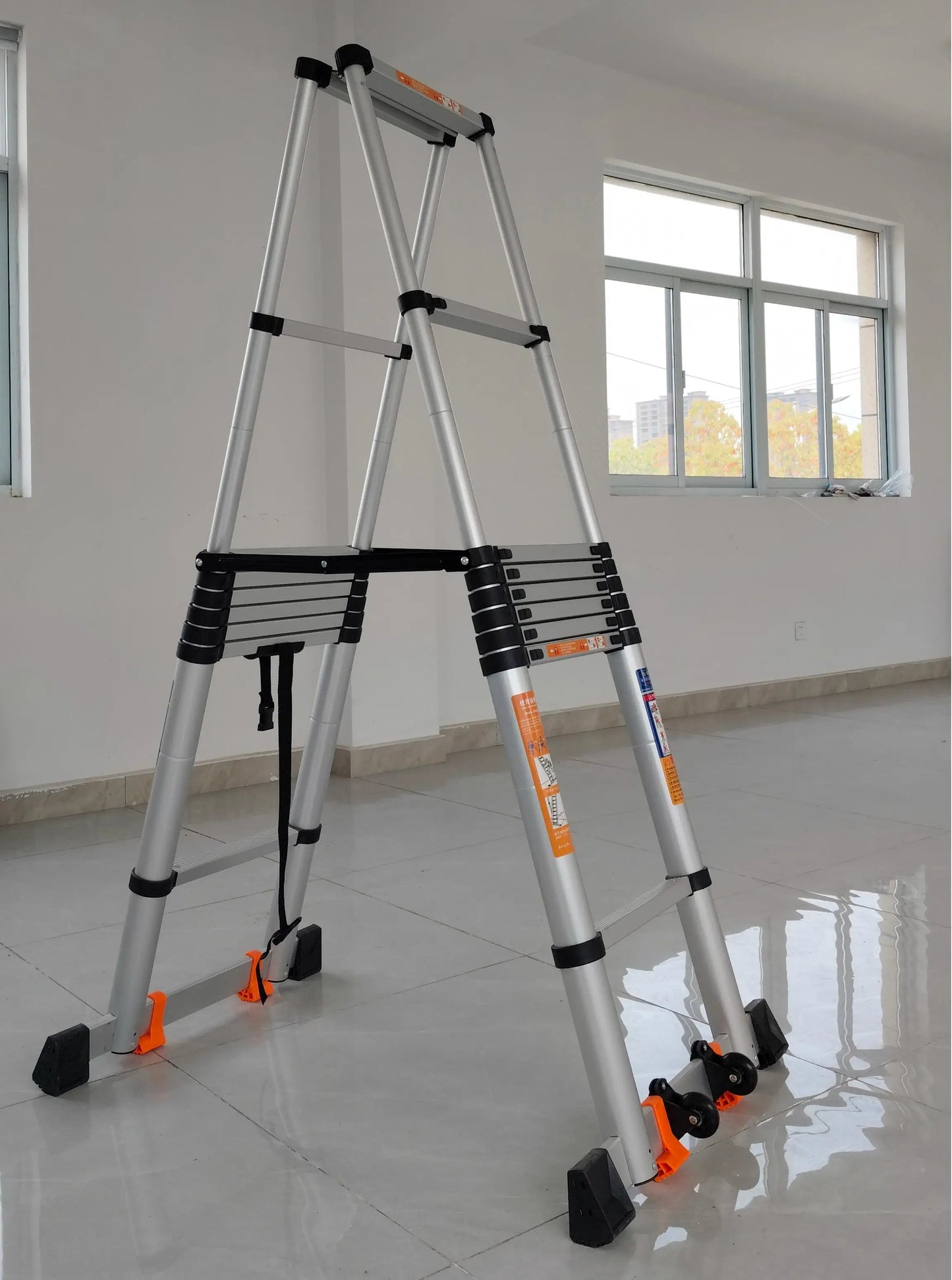 ZC1-Portable Indoor/Outdoor Folding Telescopic Ladder Aluminum Alloy Step Folding Combination Industrial Domestic Ladder