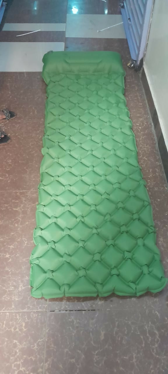Camping sleeping mat/pad