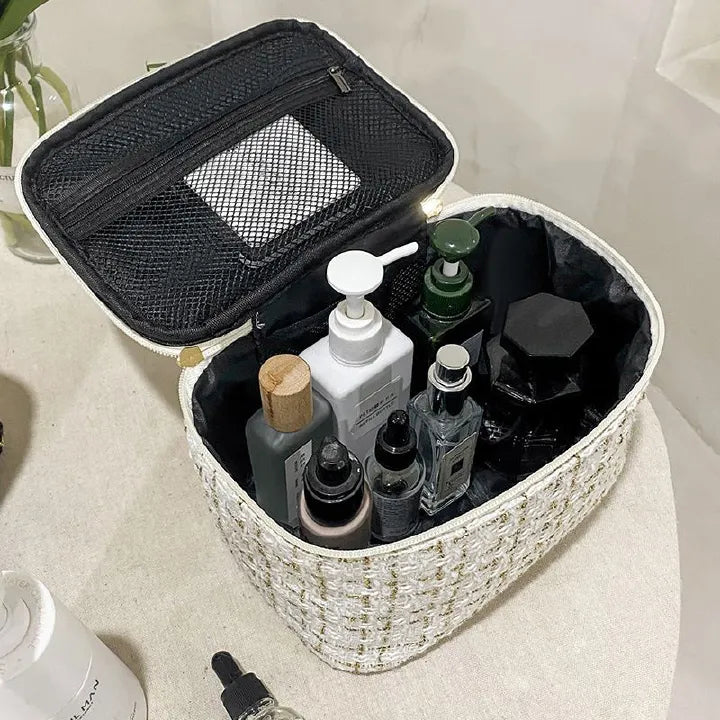 Korean Plaid Large Capacity Portable Makeup Bag Travel Toiletry Organizer