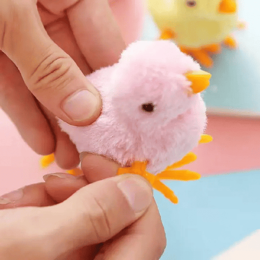 2-Piece Wind-Up Jumping Chick Novelty Toy Set