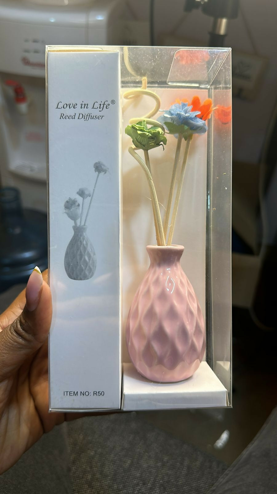 Decorative flowers &ceramic vase Reed diffuser with 50ml long lasting essential oil