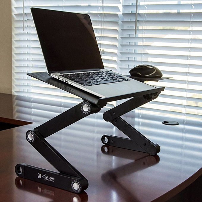 Foldable laptop table