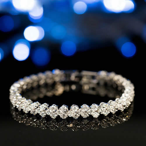 Elegant Rose Gold Roman Crystal Heart Chain Women's Bracelet - Fashion Bangle
