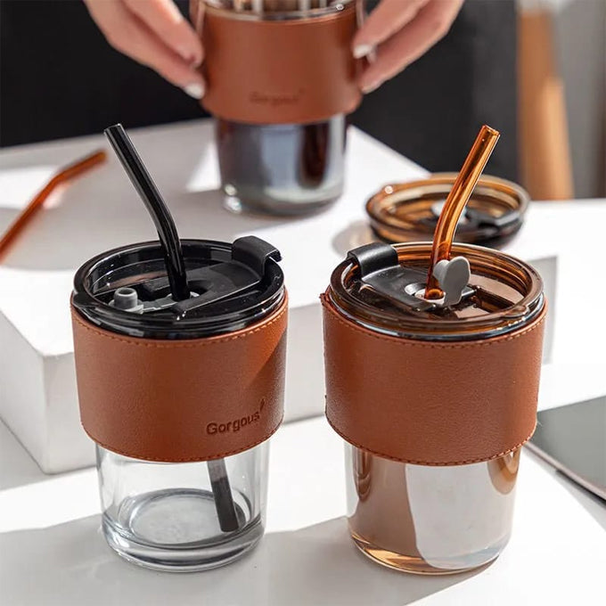 Glass Reusable Sipper Bottle with Leather Sleeve Glass Coffee Mug with Silicone Straw and Leakproof Lid Tumbler for Coffee,Tea, Milk Beverages