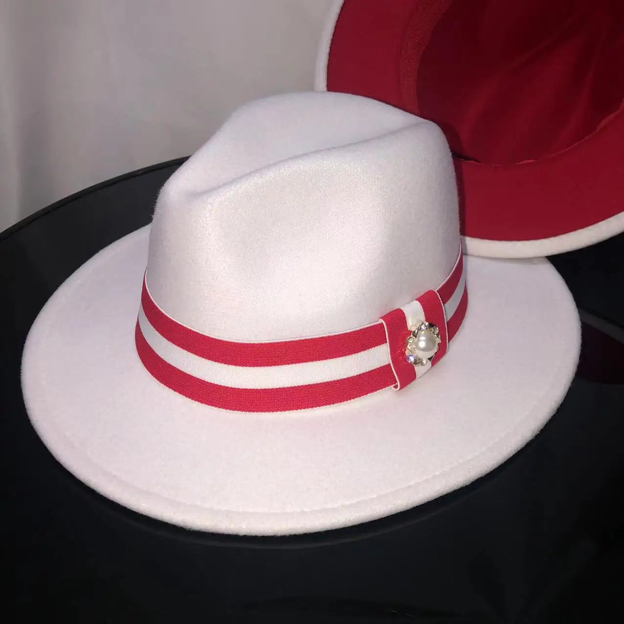 Fedora hat men and women jazz hat stretch ribbon accessories white top hat church men's winter hat шапка женскаязима 2021