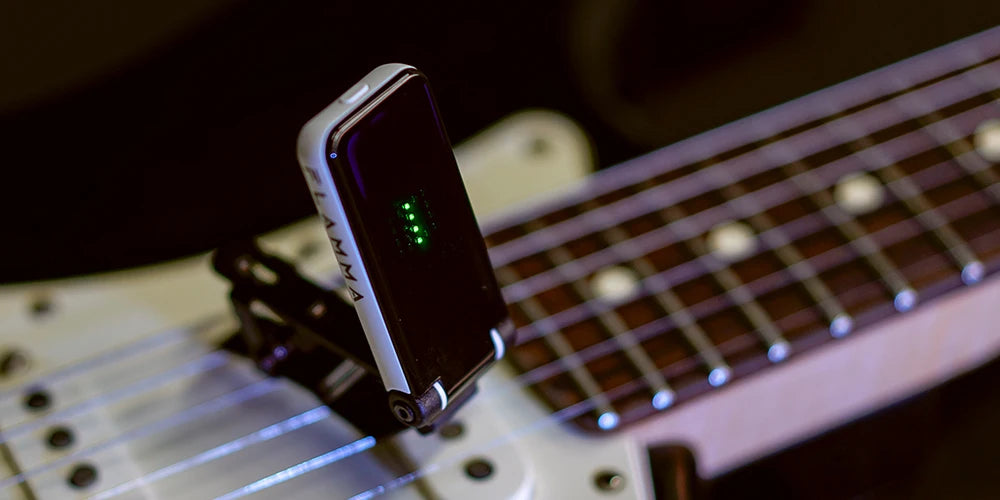 FLAMMA FT01 Clip-on Tuner for Electric Acoustic Guitar Bass Ukeleles All Instruments Christmas Gift