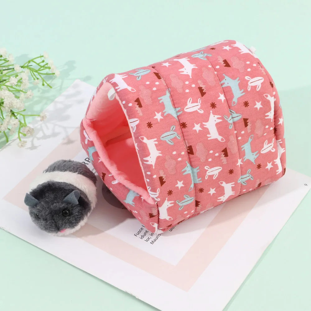 Cute Cartoon Rabbit Squirrel Mini Cage Guinea Pig Nest Small Animal Mice Rat Pet Sleeping Bed Hamster House Winter Warm Soft Mat