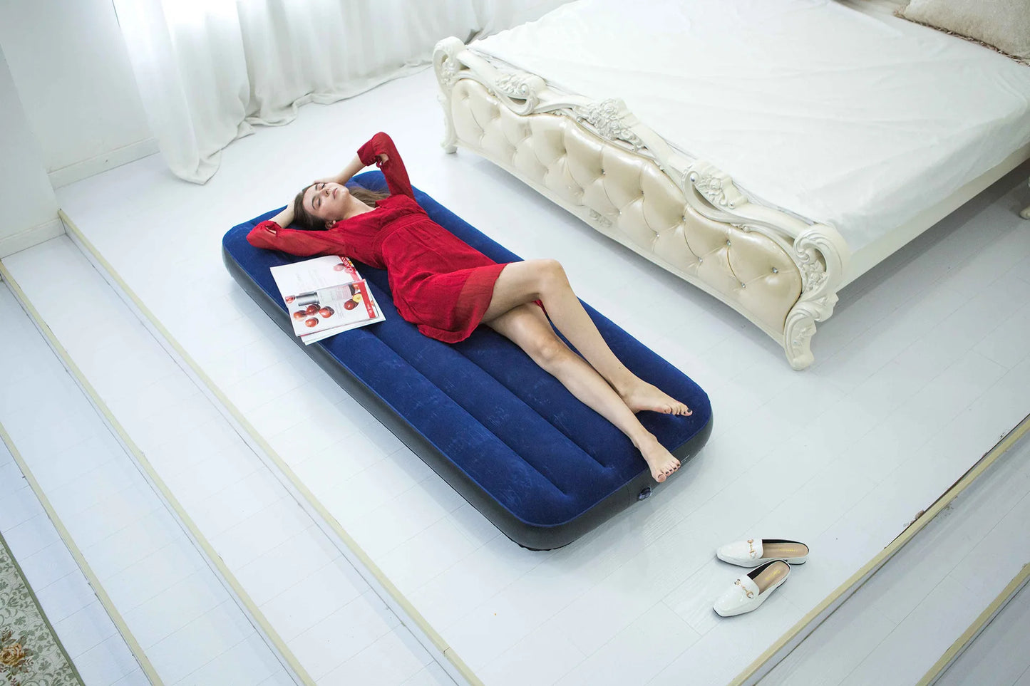 Household Simple Navy Blue Inflatable Mattress Foldable Inflatable Nursing Bed Outdoor Garden Lazy Inflatable Sofa with Air Pump