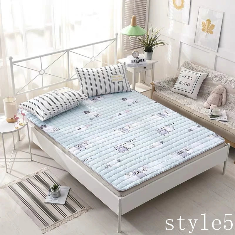 Comfortable Soft Foldable high quality Tatami Mattress single double Thick warm cotton cute cartoon topper Mattress with straps