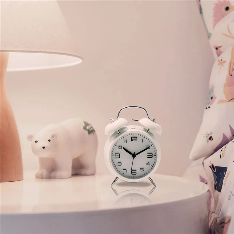 4 Inch Twin Bell Loud Alarm Clock Metal Frame 3D Dial with Backlight Battery Operate Desk Table Alarm Clock For Home and Office