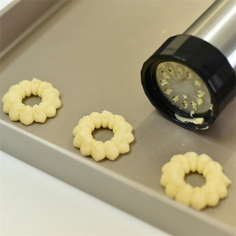 Cookie Press Kit Biscuits Maker Gun Sets With 13 Cookie Press Molds & 8 Pastry Piping Nozzles Cake Decorator Sets KC0225
