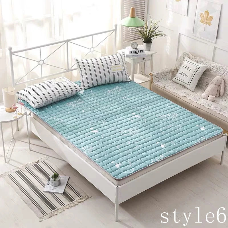 Comfortable Soft Foldable high quality Tatami Mattress single double Thick warm cotton cute cartoon topper Mattress with straps