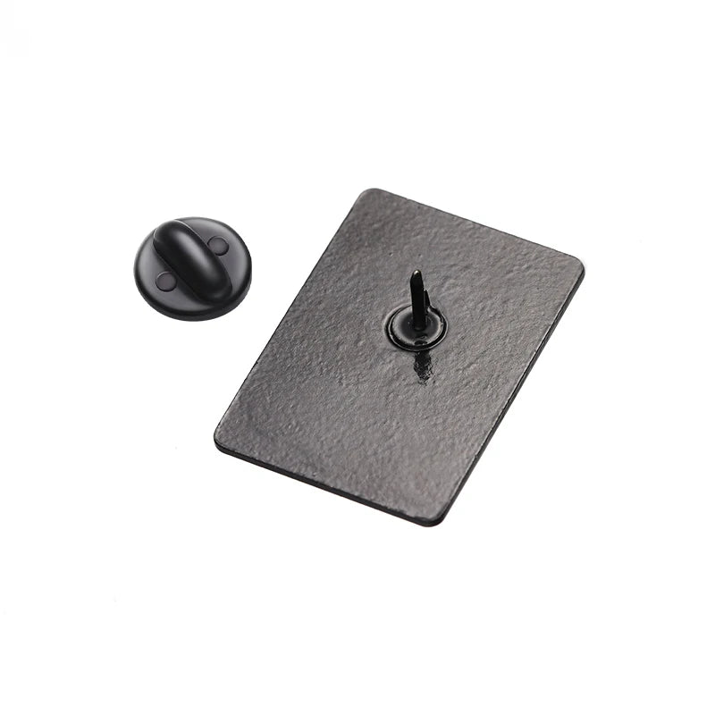 Horror Movie Enamel Pins Custom Evil Guy Killer Brooches Lapel Badges Halloween Gothic Jewelry Gift for Fn Friends