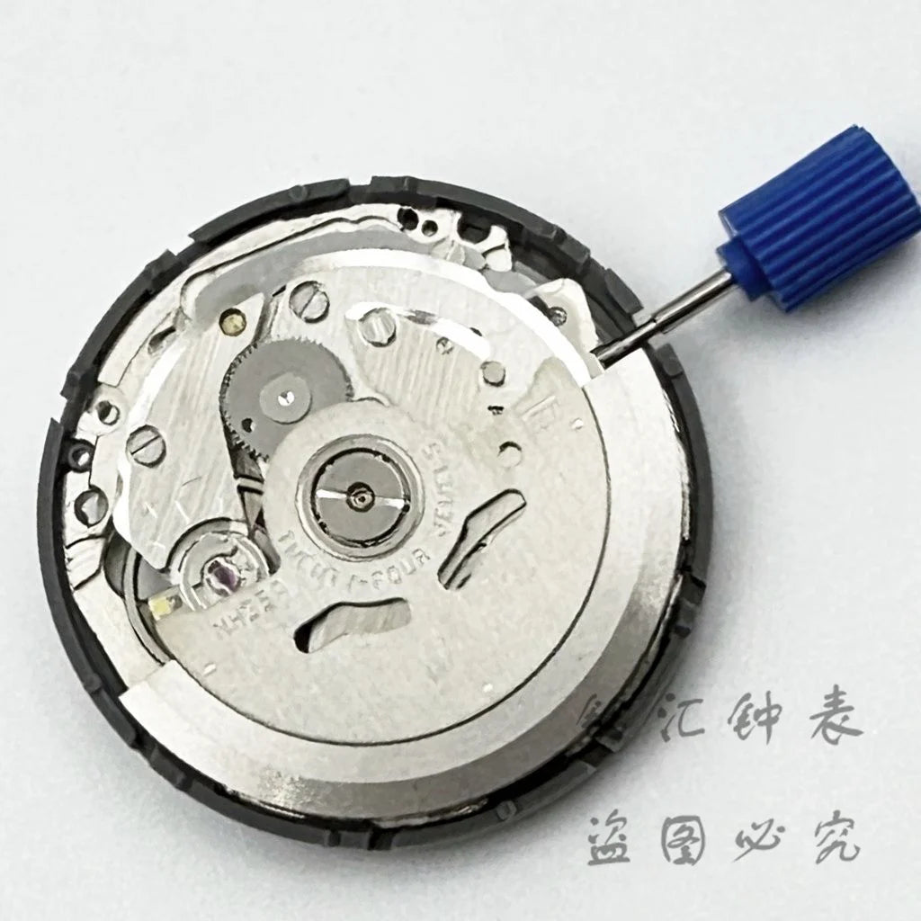 White Calendar NH36 24 Jewels Automatic Movement Crown at 3.0 And 3.8 O'Clock NH36 Watch Parts Stem Set