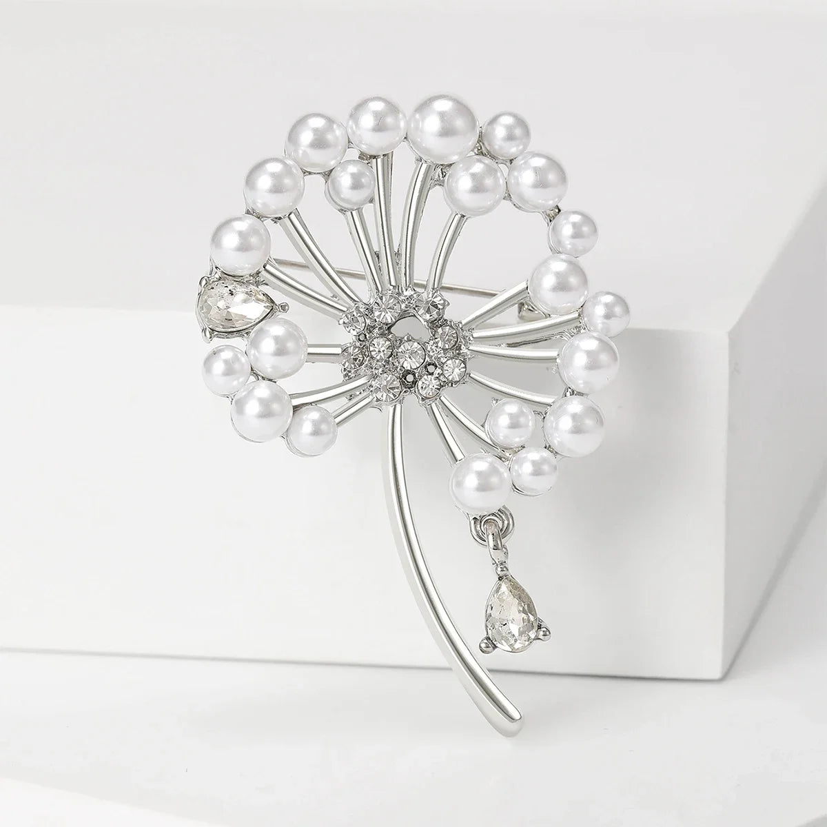 Rhinestone Dandelion Pins for Women Pearl Plant Brooches Banquet Party Backpack Gifts Jewelry Accessories