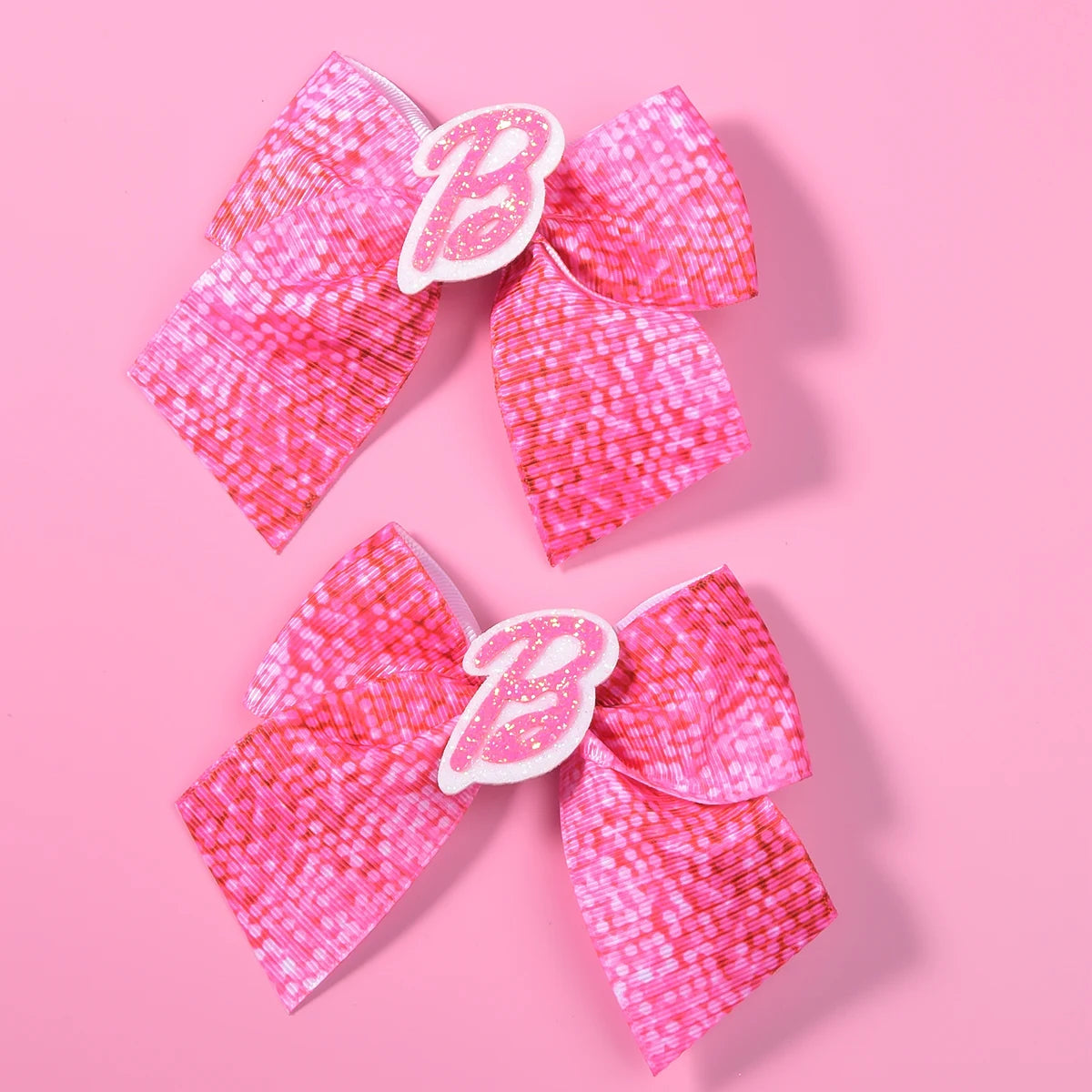 2 women's pink thread webbing with green onion powder lettering two ear clip Fashion personality cheapest items available girl m