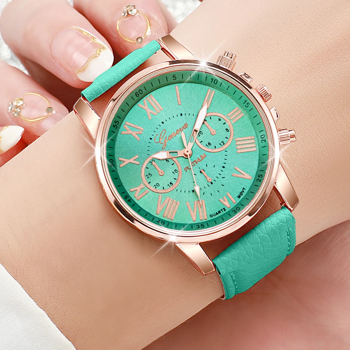 12PCS Fashion Women Watches Casual Roma Dial Leather Band Quartz Watch Reloj Mujer Relogio Feminino（Without Box）